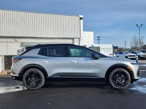 2026 Chevrolet Equinox EV RS