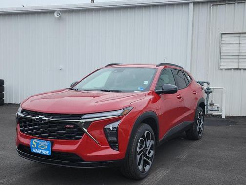 Red 2026 Chevrolet Trax 2RS