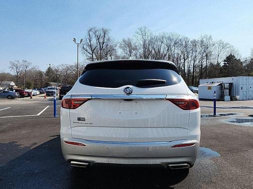 2024 Buick Enclave Premium