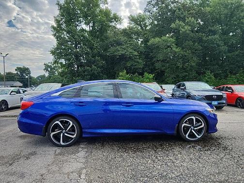 Still Night Pearl 2021 Honda Accord Sport SE