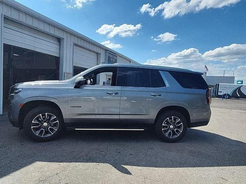 Sterling Gray Metallic 2023 Chevrolet Tahoe LT