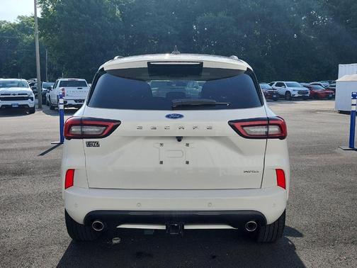 Star White 2023 Ford Escape ST-Line Select