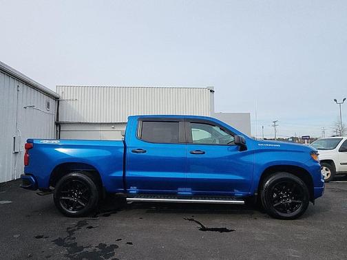 2022 Chevrolet Silverado 1500 Custom