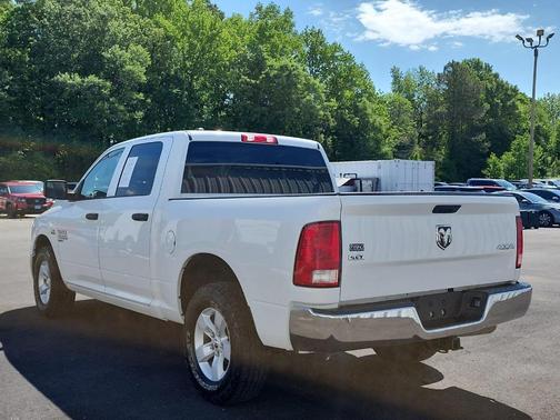 Bright White 2022 RAM 1500 Classic SLT