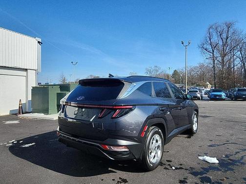 2022 Hyundai TUCSON SEL
