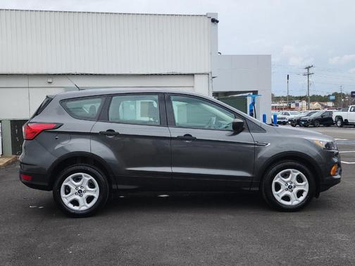 2019 Ford Escape S