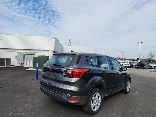 2019 Ford Escape S