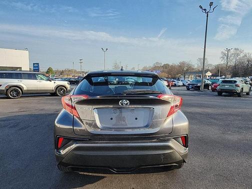 2019 Toyota C-HR LE