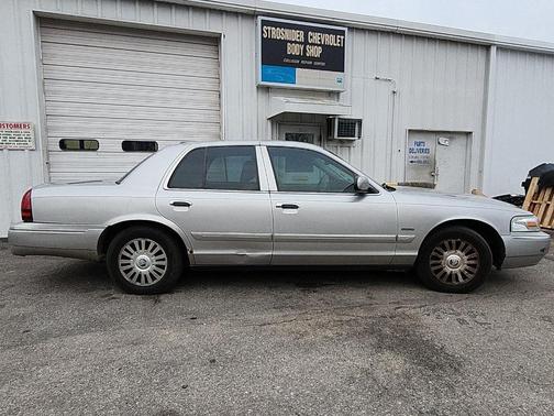 2006 Mercury Grand Marquis 