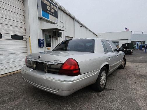 2006 Mercury Grand Marquis 
