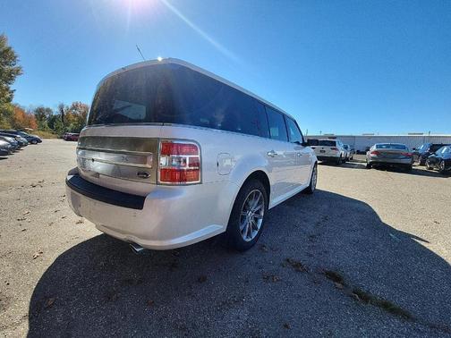 White Platinum Tri-Coat Metallic 2013 Ford Flex Limited