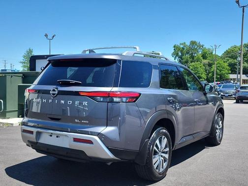 Gun Metallic 2025 Nissan Pathfinder SL