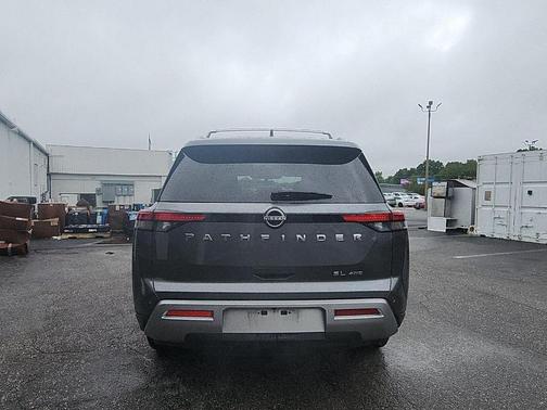 Gun Metallic 2025 Nissan Pathfinder SL
