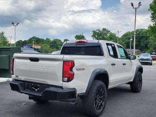 White Sand 2026 Chevrolet Colorado Trail Boss