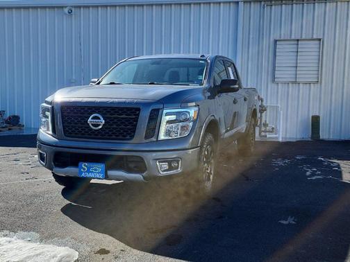 2019 Nissan Titan PRO-4X