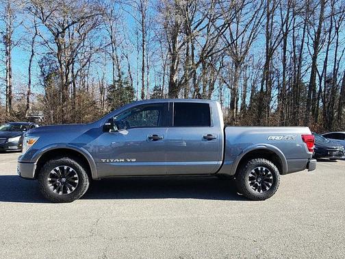 2019 Nissan Titan PRO-4X