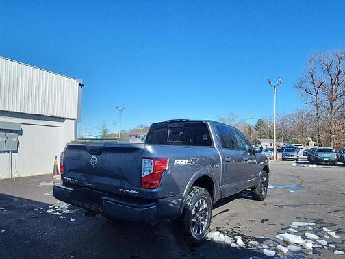 2019 Nissan Titan PRO-4X