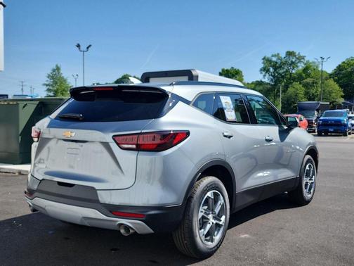 Sterling Gray Metallic 2026 Chevrolet Blazer LT