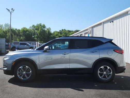 Sterling Gray Metallic 2026 Chevrolet Blazer LT