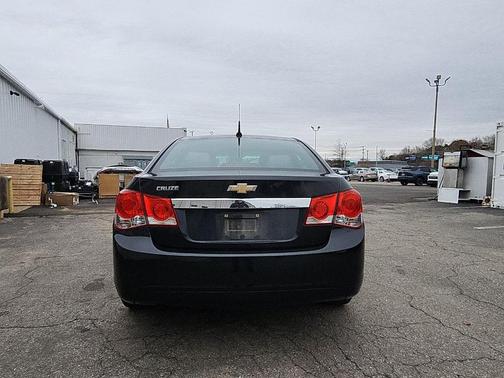 2012 Chevrolet Cruze LS