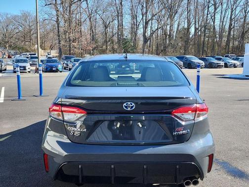 2023 Toyota Corolla Hybrid SE