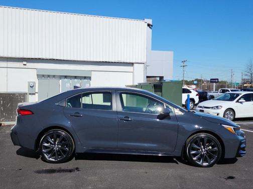 2023 Toyota Corolla Hybrid SE