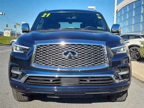 Photo 2 of 32 of 2021 INFINITI QX80 SENSORY