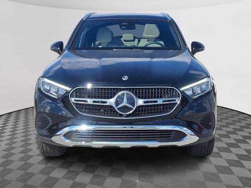 2025 Mercedes-Benz GLC 300 Base 4MATIC
