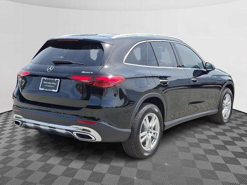 2025 Mercedes-Benz GLC 300 Base 4MATIC