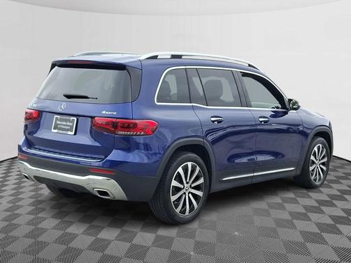 2022 Mercedes-Benz GLB 250 Base 4MATIC