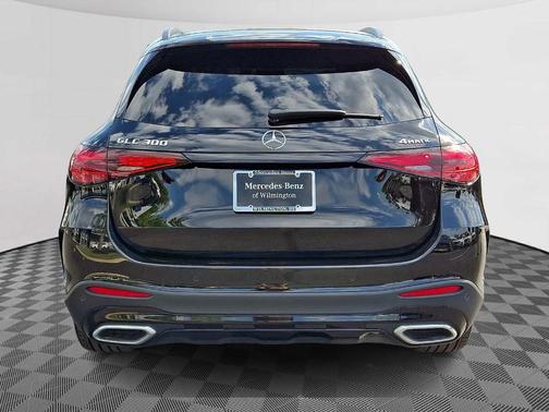 Black 2024 Mercedes-Benz GLC 300 Base 4MATIC