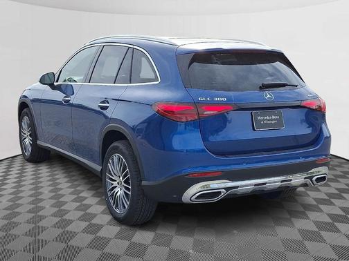 2025 Mercedes-Benz GLC 300 Base 4MATIC