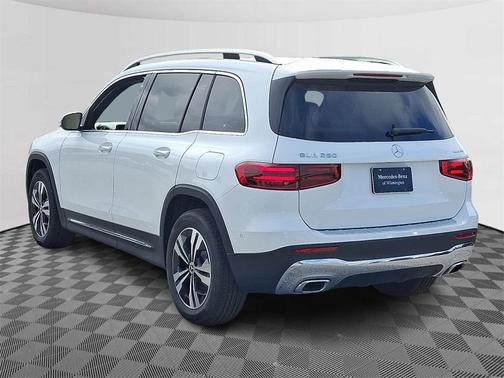 2026 Mercedes-Benz GLB 250 Base 4MATIC