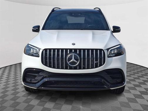 2025 Mercedes-Benz AMG GLS 63 Base