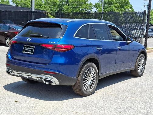 Starling Blue Metallic 2026 Mercedes-Benz GLC 300 Base 4MATIC