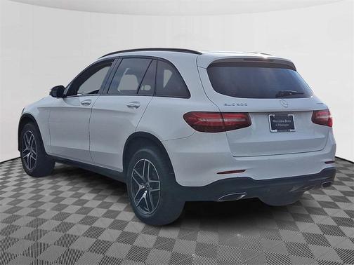 2018 Mercedes-Benz GLC 300 Base 4MATIC