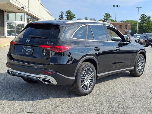 2026 Mercedes-Benz GLC 300 Base 4MATIC