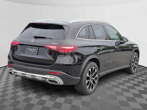 2025 Mercedes-Benz GLC 350e Base 4MATIC