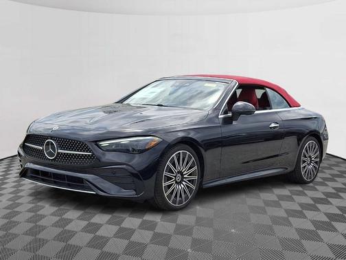 Obsidian Black Metallic 2026 Mercedes-Benz CLE 300 Base 4MATIC