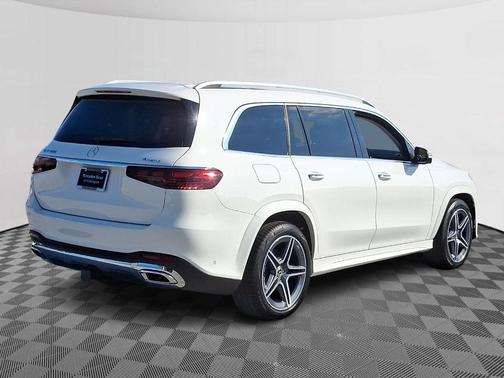 2024 Mercedes-Benz GLS 450 4MATIC