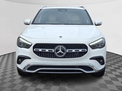 2025 Mercedes-Benz GLA 250 Base 4MATIC
