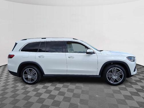 2023 Mercedes-Benz GLS 450 4MATIC