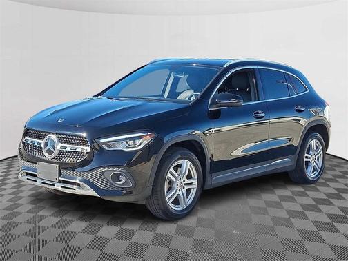 2022 Mercedes-Benz GLA 250 Base 4MATIC