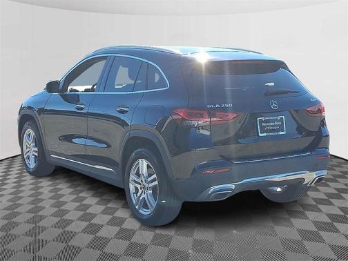 2022 Mercedes-Benz GLA 250 Base 4MATIC
