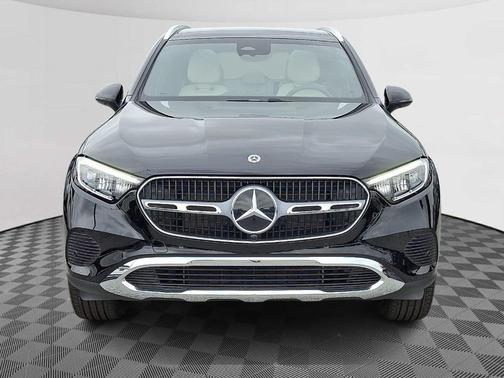 2025 Mercedes-Benz GLC 300 Base 4MATIC