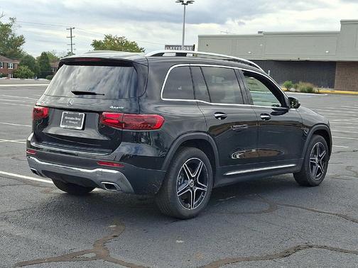 Midnight Black 2026 Mercedes-Benz GLB 250 Base 4MATIC
