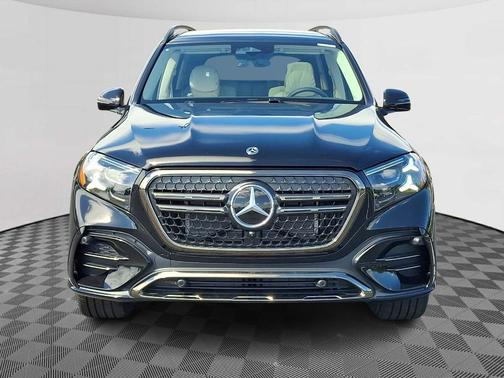 Black 2027 Mercedes-Benz GLS 450