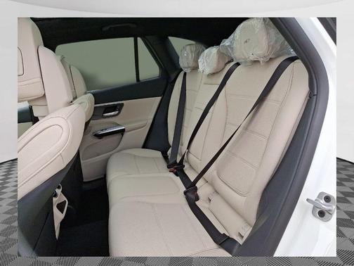 2025 Mercedes-Benz GLC 300 Base 4MATIC