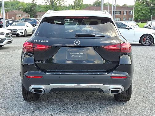 2025 Mercedes-Benz GLA 250 Base 4MATIC