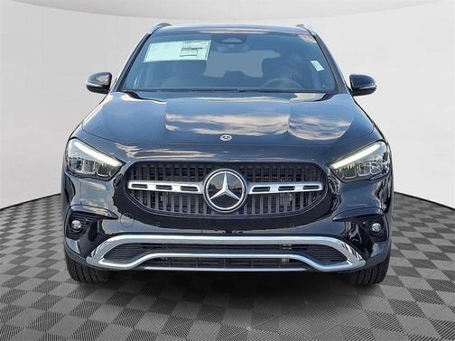 2025 Mercedes-Benz GLA 250 Base 4MATIC
